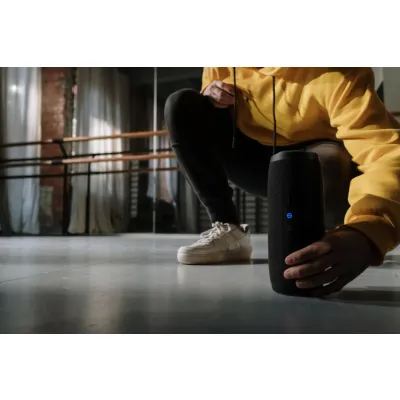 JBL EON 712 Active Speaker Pair with Stands